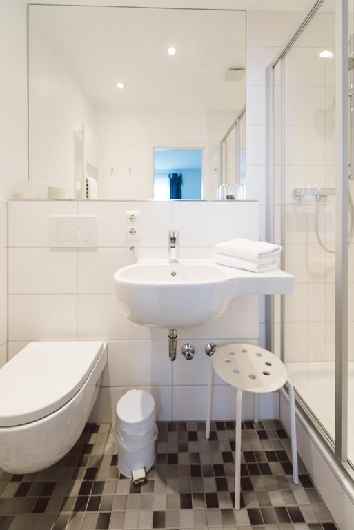 Meerzeit Hotel クックスハーフェン エクステリア 写真