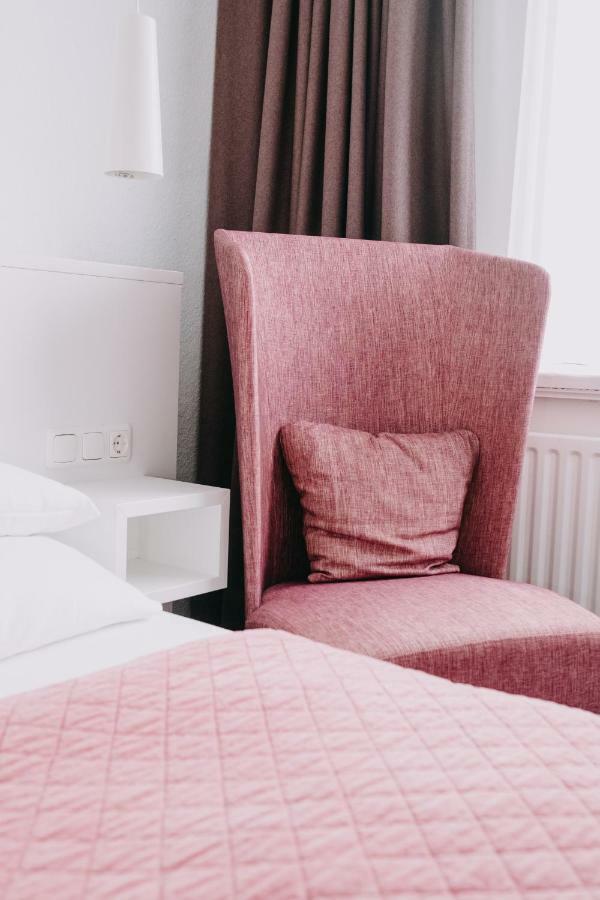 Meerzeit Hotel クックスハーフェン エクステリア 写真